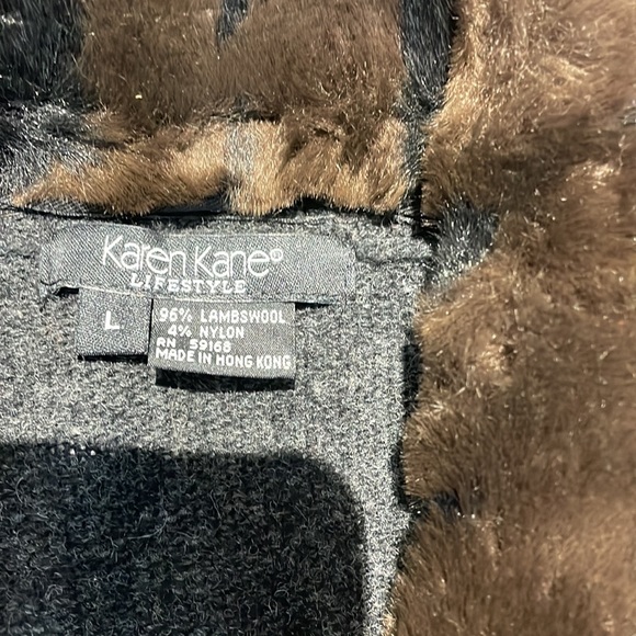 Gray lambswool and nylon cardigan with detachable faux fur collar - Picture 5 of 6